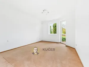 Prodej rodinného domu, Jesenice, Skřivanová, 488 m2
