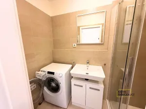 Pronájem bytu 1+kk, Brno, Kumpoštova, 30 m2