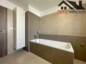 Pronájem bytu 3+kk, Jaroměř, Josefa Šímy, 72 m2