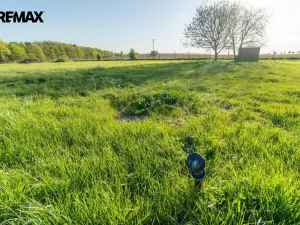 Prodej pozemku pro bydlení, Vykáň, 988 m2