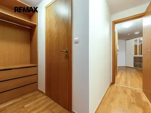 Prodej bytu 2+kk, Praha - Žižkov, Malešická, 84 m2