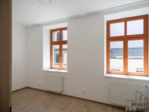 Pronájem bytu 2+kk, Olomouc, Dolní náměstí, 60 m2