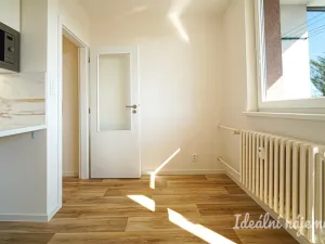 Pronájem bytu 1+1, Šlapanice, Brněnská, 32 m2