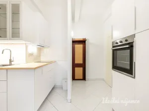 Pronájem bytu 2+1, Praha - Libeň, Novákových, 49 m2