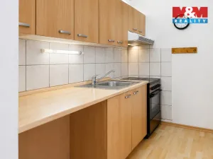 Prodej bytu 1+kk, Karlovy Vary - Rybáře, Konečná, 24 m2