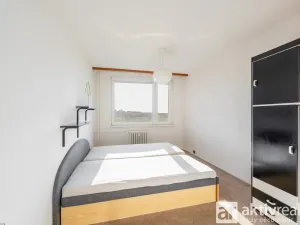 Prodej bytu 3+kk, Praha - Petrovice, Kurčatovova, 70 m2