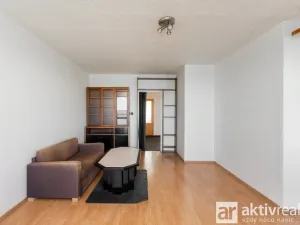Prodej bytu 3+kk, Praha - Petrovice, Kurčatovova, 70 m2
