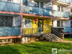 Prodej bytu 3+kk, Praha - Petrovice, Kurčatovova, 70 m2