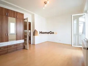Pronájem bytu 1+1, Praha - Nusle, U gymnázia, 52 m2
