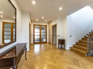 Pronájem rodinného domu, Praha - Nebušice, Požárnická, 350 m2