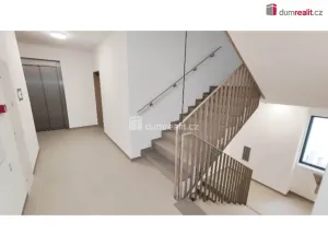 Pronájem bytu 1+kk, Praha - Libeň, Nad Kolčavkou, 30 m2