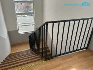 Pronájem kanceláře, Mariánské Lázně, třída Vítězství, 22 m2