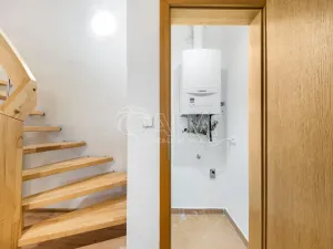Prodej rodinného domu, Bašť, Brandýská, 88 m2