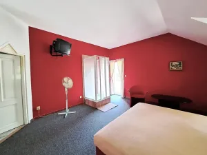 Prodej komerční nemovitosti, Hulín, Komenského, 400 m2