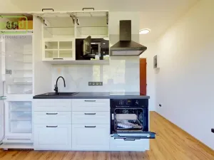 Prodej bytu 1+kk, Ústí nad Labem - Střekov, Tolstého, 20 m2