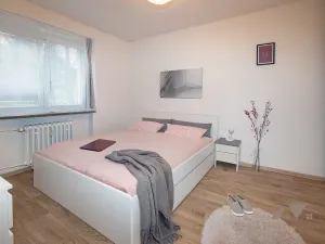 Pronájem bytu 2+1, Zlín, třída Tomáše Bati, 53 m2