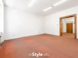 Pronájem kanceláře, Uherské Hradiště, Nádražní, 98 m2