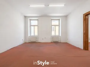 Pronájem kanceláře, Uherské Hradiště, Nádražní, 98 m2