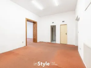 Pronájem kanceláře, Uherské Hradiště, Nádražní, 98 m2
