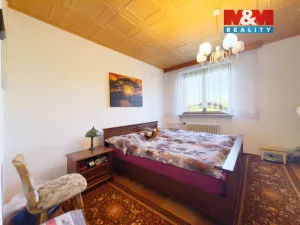Prodej rodinného domu, Hrabyně, 214 m2
