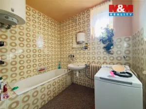 Prodej rodinného domu, Hrabyně, 214 m2