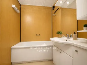 Prodej bytu 3+1, Bruntál, Okružní, 73 m2