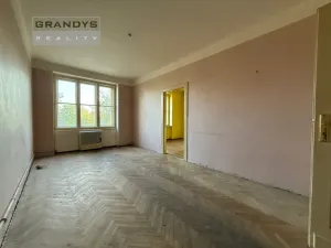 Prodej bytu 3+1, Praha - Vinohrady, náměstí Jiřího z Lobkovic, 92 m2