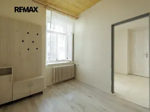 Prodej bytu 3+1, Čáslav, Husova, 63 m2