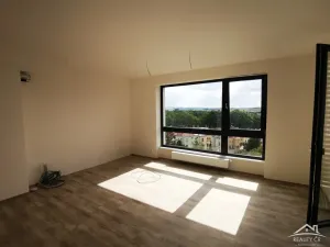 Pronájem bytu 2+kk, Jihlava, Vrchlického, 63 m2