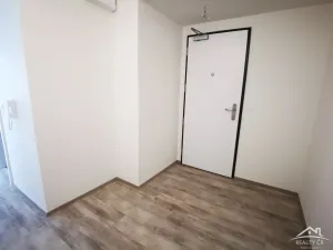 Pronájem bytu 2+kk, Jihlava, Vrchlického, 63 m2