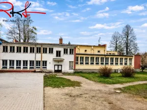 Prodej obchodního prostoru, Chlum u Třeboně, Třeboňská, 1058 m2