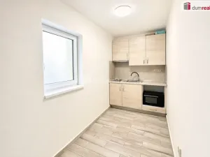 Pronájem bytu 2+1, Mikulov, Zámecká, 38 m2