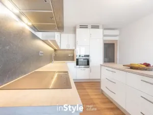 Pronájem bytu 3+kk, Uherské Hradiště - Mařatice, Pastýrna, 96 m2