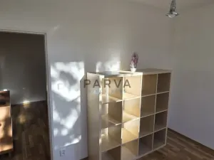 Pronájem bytu 3+1, Plzeň - Doubravka, Hrádecká, 64 m2