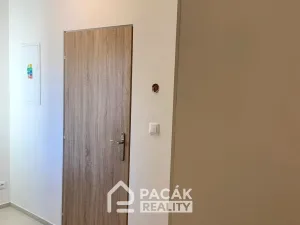 Pronájem bytu 2+1, Olomouc - Holice, Hanácká, 68 m2