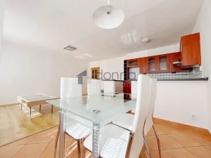 Pronájem bytu 3+kk, Praha, Bítovská, 75 m2