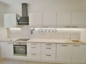Pronájem bytu 2+1, Praha, Dubečská, 73 m2