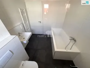Pronájem bytu 1+kk, Dobřichovice, Pražská, 34 m2