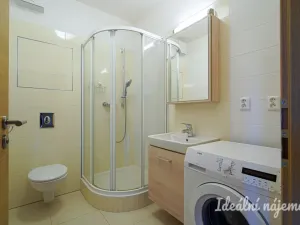 Pronájem bytu 2+kk, Brno - Líšeň, Horníkova, 50 m2