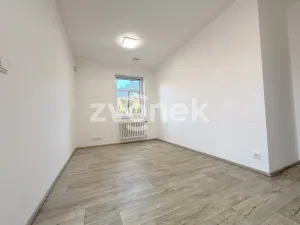 Pronájem bytu 3+kk, Zlín, Nad Ovčírnou III, 87 m2