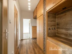 Pronájem bytu 2+1, Praha, Nad úžlabinou, 54 m2