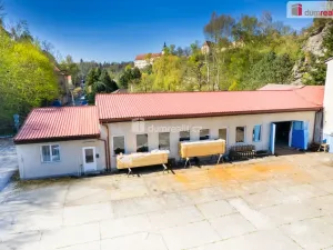 Prodej výrobních prostor, Bechyně, Zářečí, 3615 m2