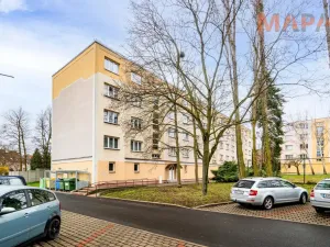 Pronájem bytu 2+1, Chomutov, Blatenská, 54 m2