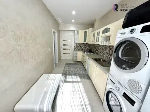 Prodej bytu 2+1, Karlovy Vary, Vítězná, 60 m2