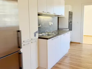 Pronájem bytu 4+kk, Praha, Na dračkách, 135 m2
