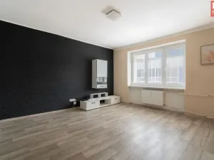 Prodej bytu 2+1, Olomouc, Tovární, 56 m2