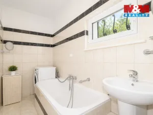Prodej rodinného domu, Karlovy Vary - Doubí, Studentská, 260 m2