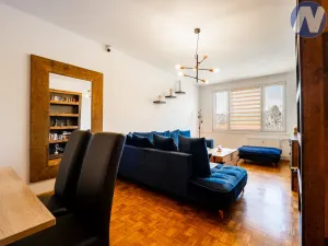 Prodej bytu 2+1, Volary, Sídl. Míru, 61 m2