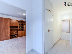 Pronájem bytu 1+1, Praha - Bohnice, Toruňská, 46 m2