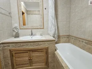 Pronájem bytu 2+kk, Praha - Vysočany, Pešlova, 52 m2